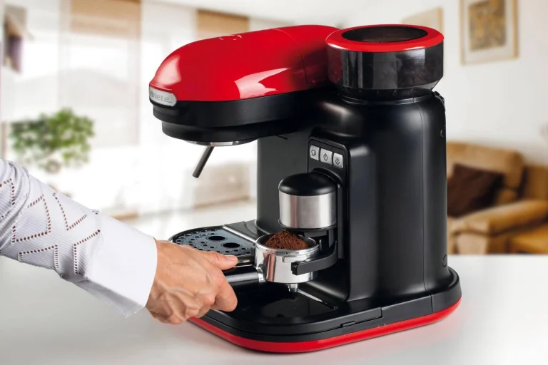 Кофеварка Ariete 1318 BKRD